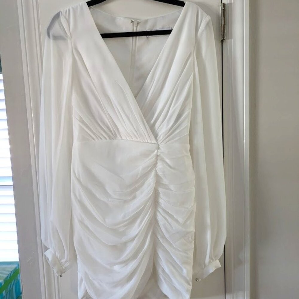 IEENA for MacDuggal White Long Sleeve Mini Dress